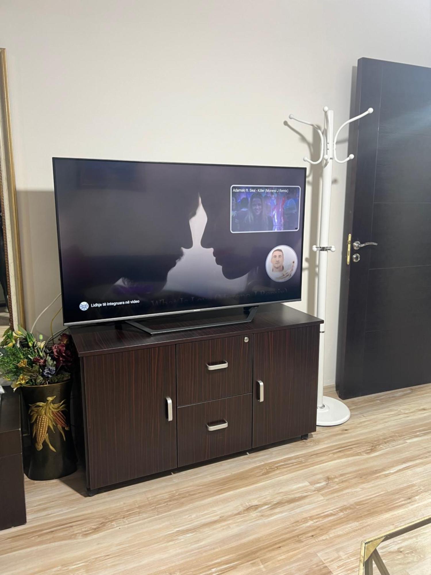 Ergi'S Studio Apartment Tirana Zewnętrze zdjęcie