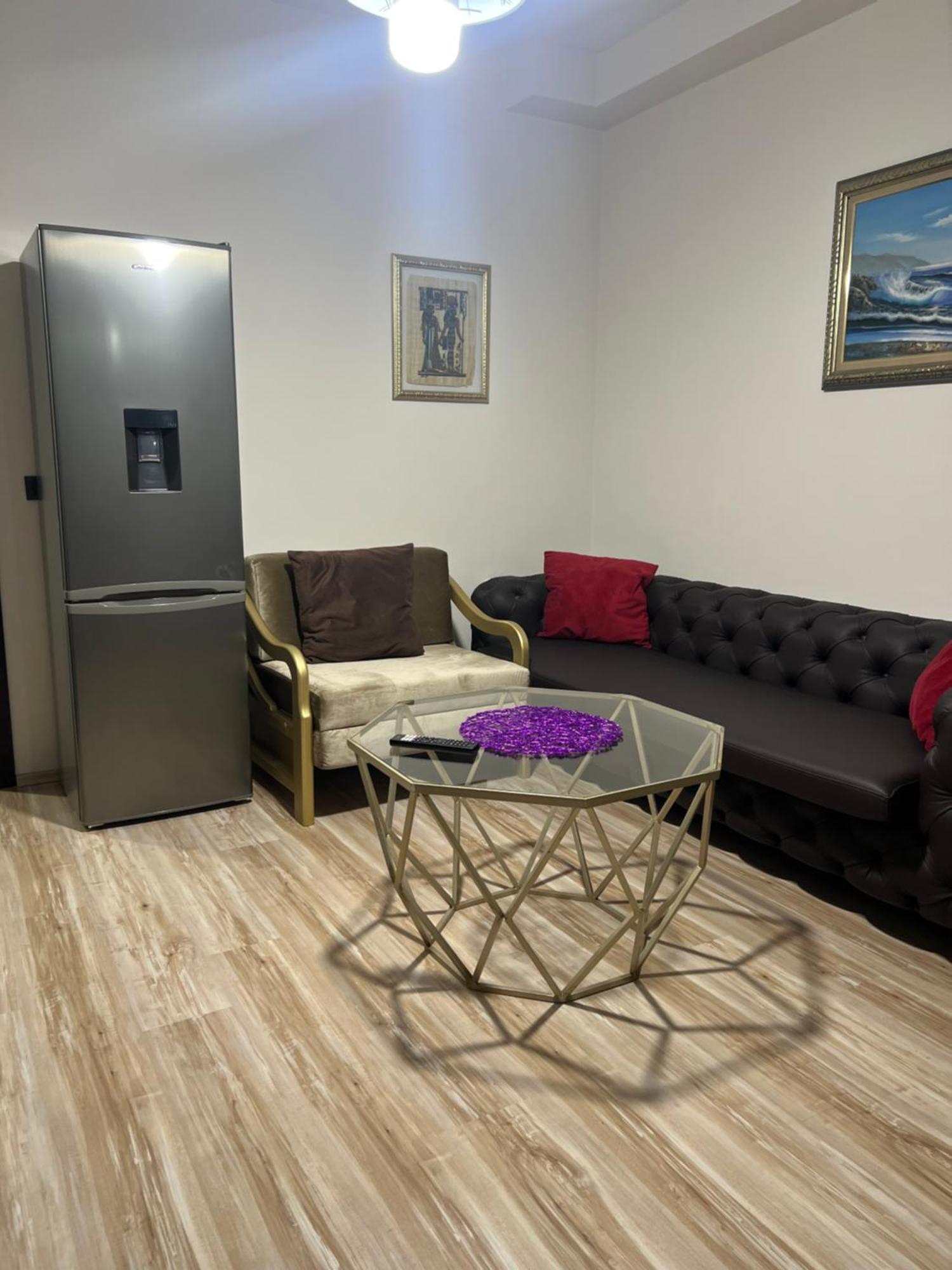 Ergi'S Studio Apartment Tirana Zewnętrze zdjęcie